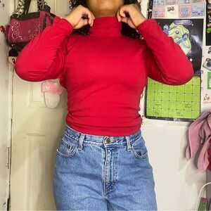 red turtleneck top ❣️